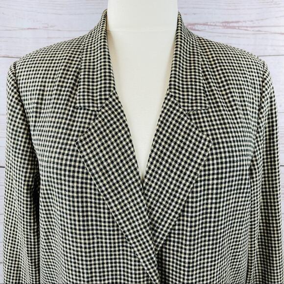 Sag Harbor Woman plaid blazer two button - Picture 6 of 11